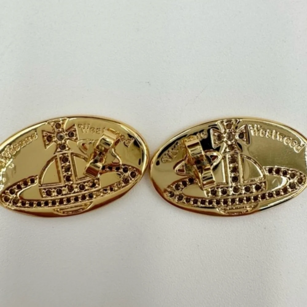 Vivienne Westwood Mini Bas Relief Earrings In Dustbag - Picture 6 of 9